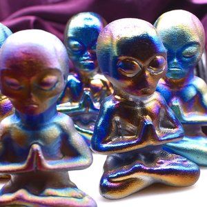 Rainbow Aura Black Obsidian Meditating Alien